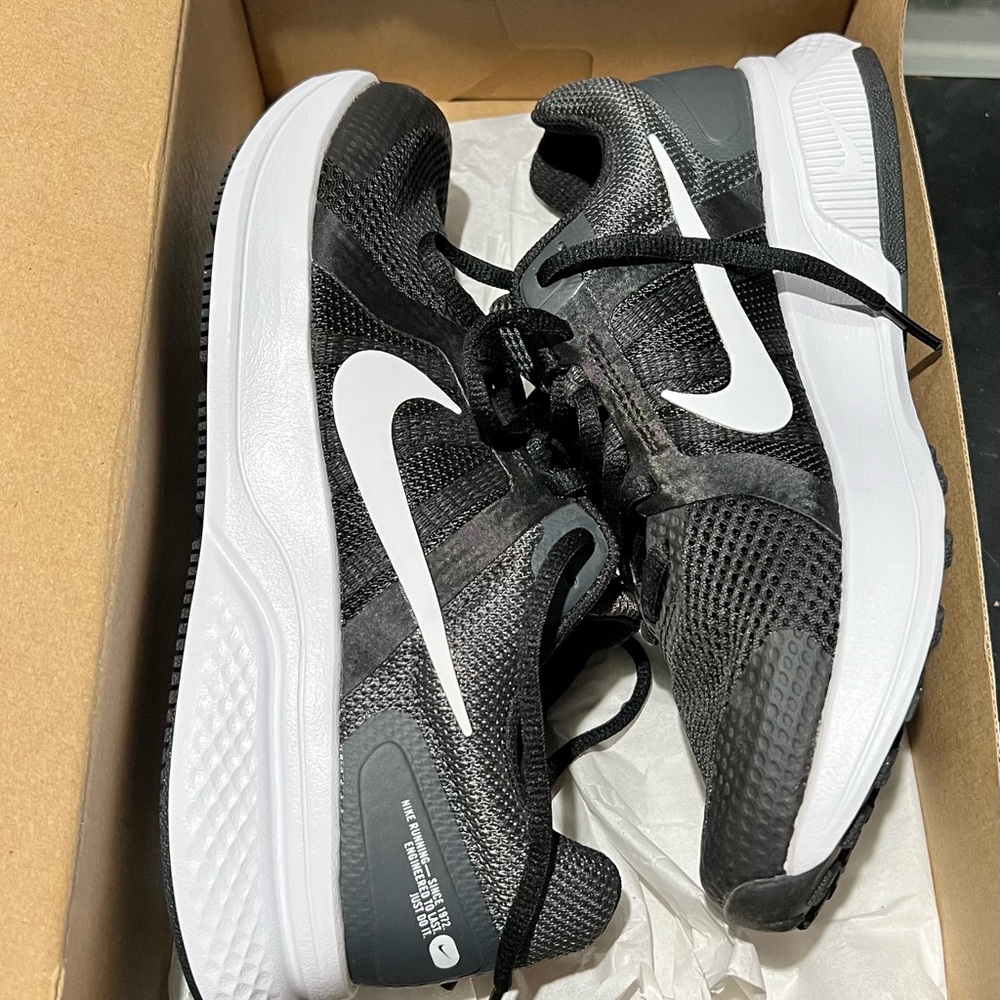 Women’s Nike Run Swift 2